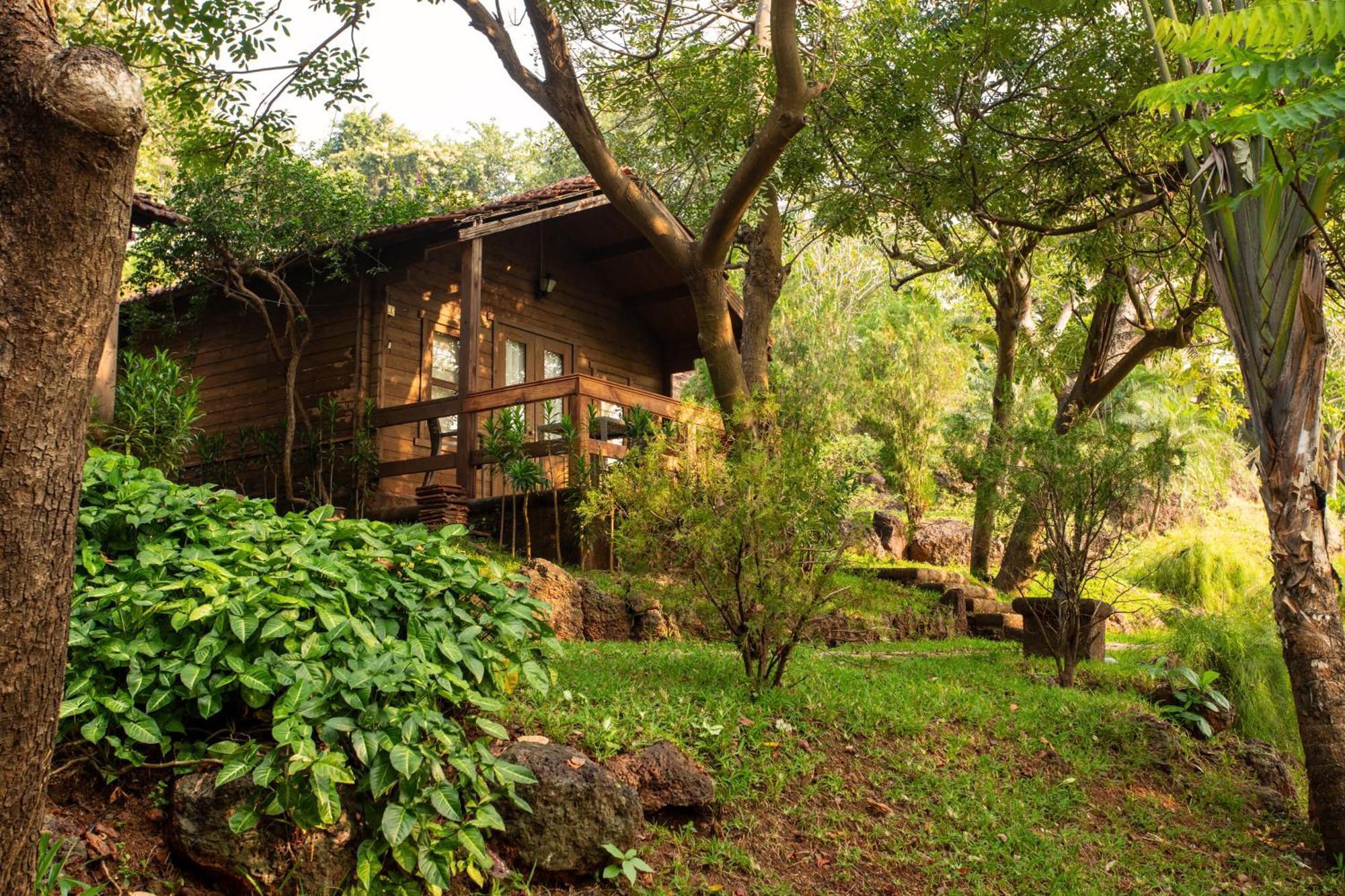Stone Water Eco Resort Bogmalo Exterior photo